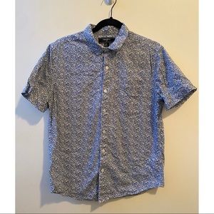 F21 FLORAL BUTTON DOWN SHIRT SZ S